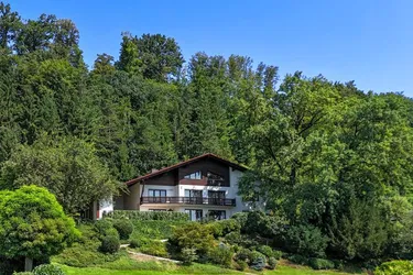 Erhabene Großzügigkeit mit Charme &amp; Weitblick