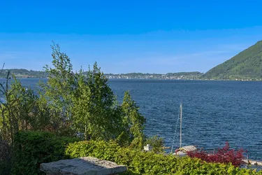 Traunsee: See-Feeling zwischen Lodge-Flair &amp; Yachthafen