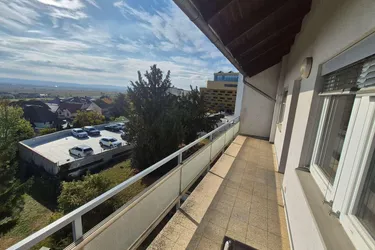 4 Zimmer - Wohnung mit Balkon und Fernblick