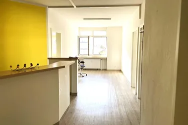 Miete: BÜRO/ PLANUNG/ THERAPIE IM STADTZENTRUM DER BEZIRKSHAUPTSTADT - Attraktive Bürofläche in St. Johann/Pg. - Ski amadé