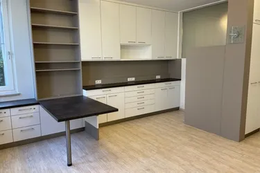 MIETE: BÜRO/ PRAXIS/ PLANUNG NÄHE STADTZENTRUM - TOP INFRASTRUKTUR/ BRANCHENMIX - großzügige Praxis-/ Bürofläche in Bischofshofen