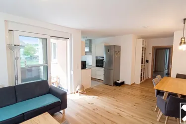 Barrierefreie 4-Zimmer-Wohnung mit überdachter Terrasse in beliebter Ruhe-Lage