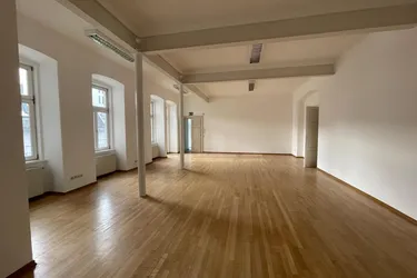 Stilvolle Büro-Ordinationsräumlichkeiten, Innenstadt Postgasse