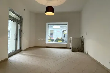 Geschäftslokal mit großem Lager im Servitenviertel - unbefristet