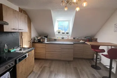 JENBACH - Anlageobjekt, Sonnige 3 Zimmer- DG Wohnung mit Schrägen zum Verkauf
