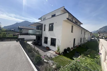 WIESING - ANLEGER AUFGEPASST: Moderne Topwohnung mit großer Terrasse und Eigengarten in Bestlage - NEUBAU