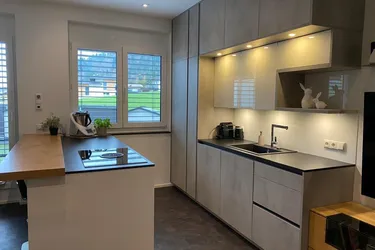 MARIASTEIN - Traumhafte und sonnendurchflutete 2 Zi.-Maisonettenwohnung mit großzügiger Terrasse zur Miete