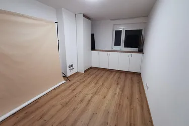 Jenbach - Atelier - Büro oder Hobbyraum