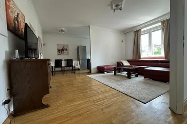 Helle 3-Zimmerwohnung im 4. Liftstock