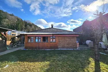 Bungalow mit großem Grundstück im Herzen von Munderfing