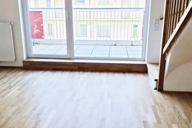 Maisonettewohnung mit 3 Zimmern und Balkon!