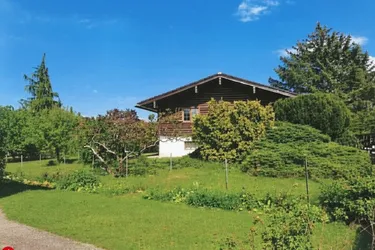 Ihr Stückchen heile Welt – charmantes Blockhaus mit viel Platz im Grünen