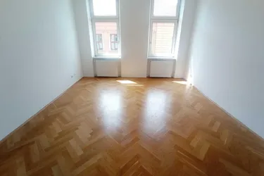 Charmante Stilaltbauwohnung - hier wohnen Sie zentral und komfortabeln !