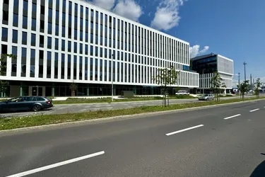 DAS HAFENPORTAL I BÜROFLÄCHE IM 4.OG