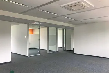Großzügige moderne Bürofläche im Norden Salzburgs