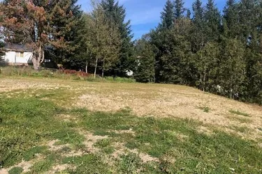 Grundstück mit Aussicht- voll aufgeschlossen- eventuell auch mit Nachbargrundstück