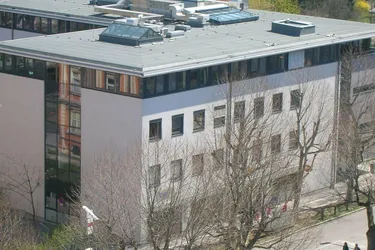Topbüro in der Bahnhofsarkade zu verkaufen inkl Tiefgaragenplätzen CONNEX GEBÄUDE