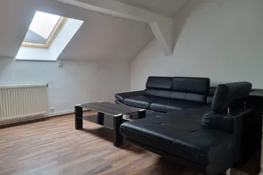 NEUREAL - Wunderschöne Dachgeschosswohnung im Zentrum von Gloggnitz zu verkaufen!