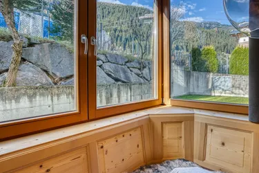 Kuscheliges Apartment mit Garten in St. Anton Ski-In/Ski-Out