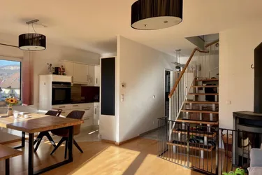 ***PROVISIONSFREI!! Hell, Grünblick, Ruhelage – Maisonette Wohnung zum Verlieben!!