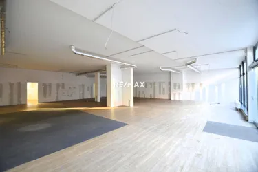 Expose Modernes 252 m² Geschäftslokal MIETE