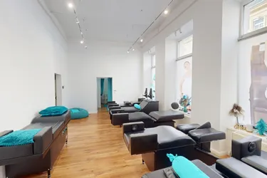 Moderne/s Ordination/Büro/Geschäftslokal in schöner Währinger Lage