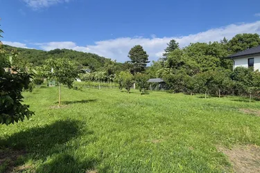 Villenbaugrund (1.335m²) in ruhiger Langenzersdorfer Siedlungslage