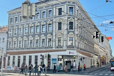 Gepflegtes 4 Zimmer Altbau-Büro-Praxis Nähe Wattgasse/Hernalser Hauptstraße