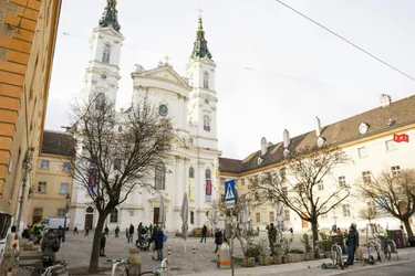 wunderschöne Eigentumswohnung in der Josefstadt***komplett und hochwertig möbliert***quasi Erstbezug