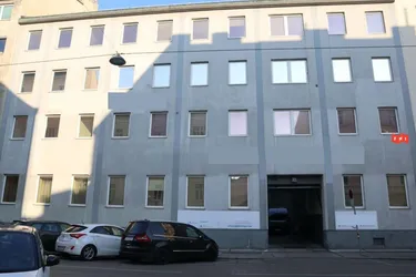 Halle | ca. 7m Raumhöhe