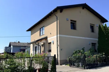 Mehrgenerationenhaus mit Potenzial!