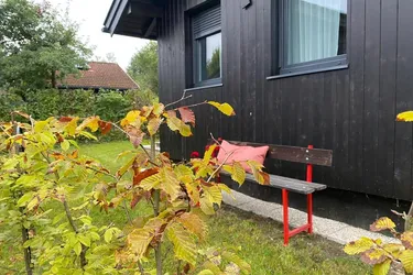 Idyllische SEEHÜTTE, Erstbezug, am Mattsee!