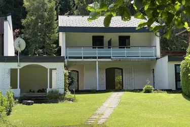 Seehaus zur Dauermiete – privater Steg &amp; Garten, direkt am Ossiacher See