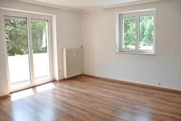 5-Zi. FAMILIENWOHNUNG in großartiger Wohnlage am oberen Plateau von Bad Gastein. Sonnige Südausrichtung unweit der Kaiserin-Elisabeth Promenade, private Garage inklusive.
