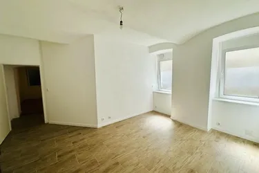 Top modernes Geschäftslokal mit Charme und guter Anbindung