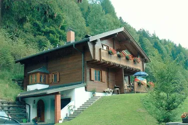 Wohn- bzw. Ferienhaus in Mallnitz mit großem Grundstück!