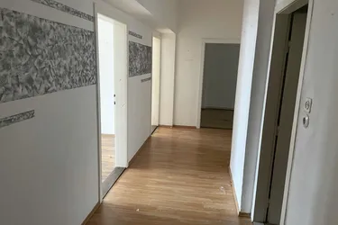 Expose Großes Wohnvergnügen: Moderne 3 Zimmer Wohnung in Gmünd !