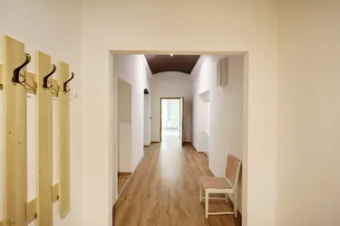 Expose 3 Zimmer Wohnung mit Balkon, Grünblick &amp; Einbauküche in idyllischer Lage!