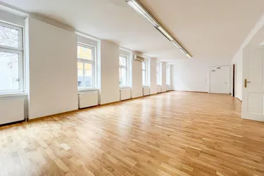 Charmante Büroflächen mit Loft-Charakter in zentraler Lage