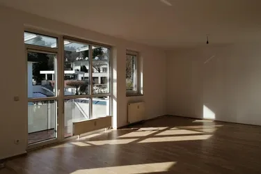 Vermietete, großzügige Wohnung über zwei Ebenen - direkt am Römerberg!