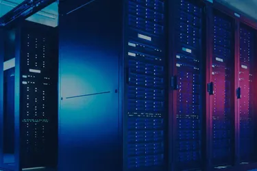 Serverfarm oder NUR Rechnerraum auch Büro - Ausstellungsflächen bis 700m² möglich!