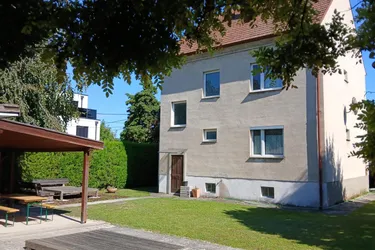 Charmantes Haus mit Potential und gemütlichem Garten!