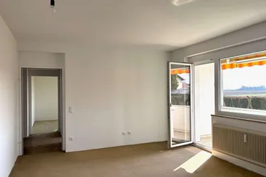 Gemütliche Erdgeschosswohnung mit Balkon, Parkplatz &amp; Keller!