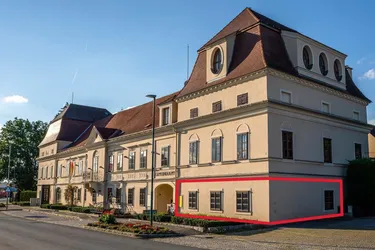 Büro/Praxis - neu saniert