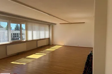 Geschäftsfläche zum pachten!!