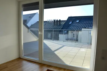 HOCHWERTIGE MAISONETTEWOHNUNG MIT TERRASSE