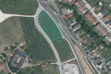 Expose Bad Hall: Gewerbegrundstück 3.680 m² langfristig zu mieten/Baurecht