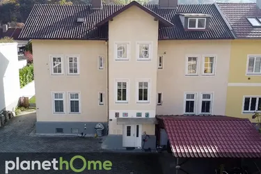 Expose Renoviertes Mehrparteienhaus in ruhiger Siedlungslage +++Anlageobjekt ca. 3,45% Rendite+++