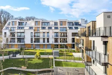 STOCK IM WEG - "stilvolle Neubau Erstbezüge in Grünlage mit Fitness &amp; Garage"