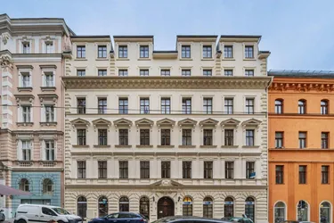 Altbau-Charme in Toplage beim Haus des Meeres
